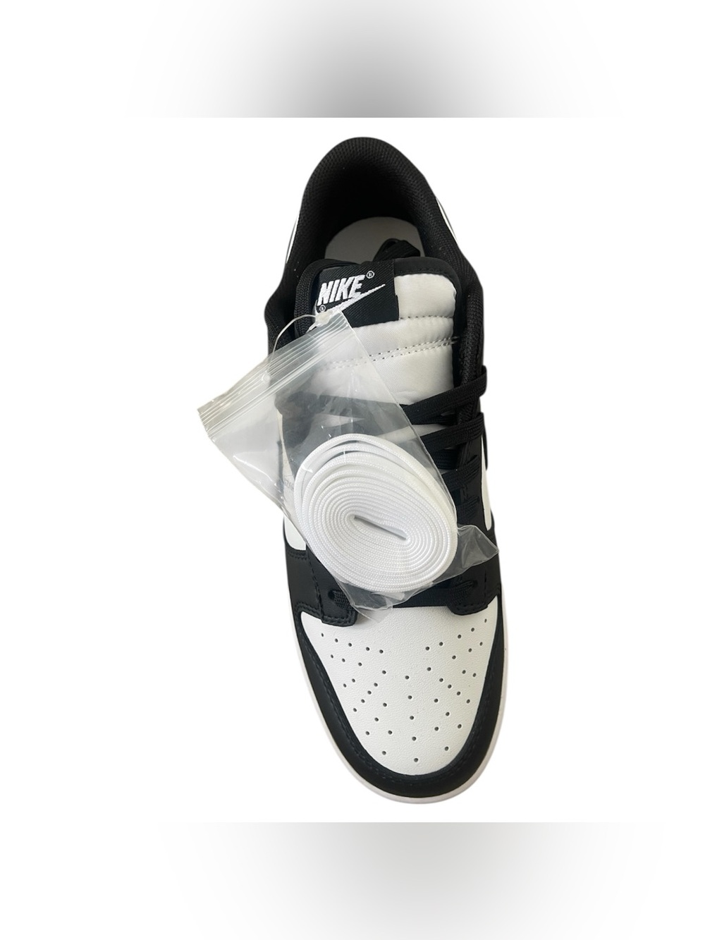 Nike Dunk low Men's Classic
Black&White very soft for long walking(SIZE 11) - Picture 4 of 4
